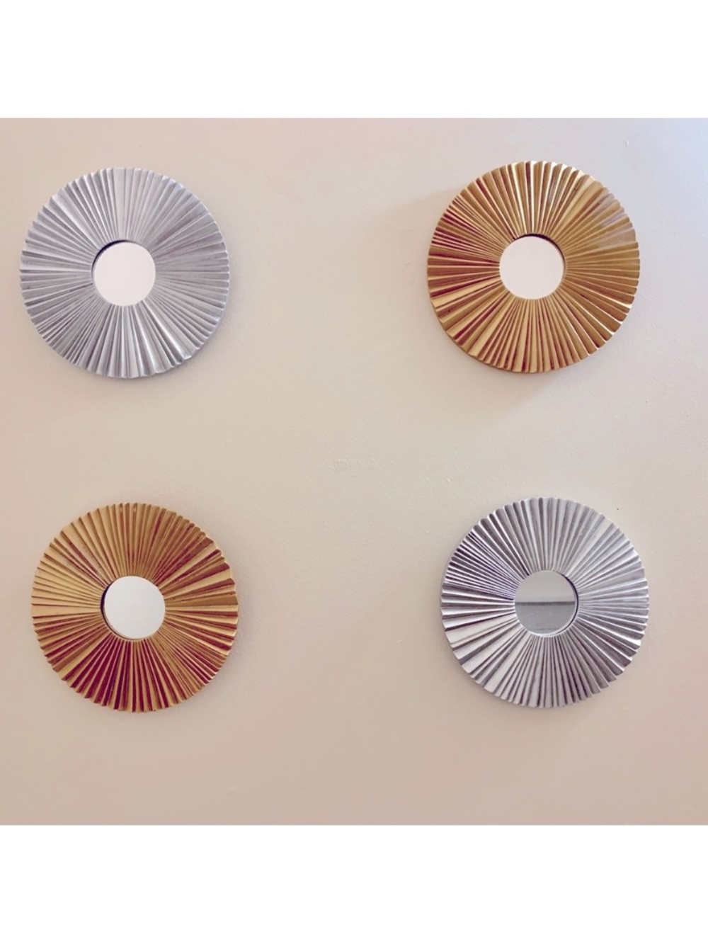 Silver & Gold Mirrored Wall Accents - 4ct